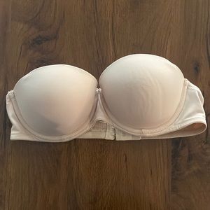 Strapless bra